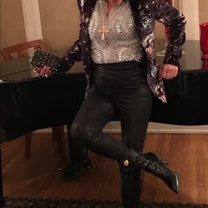 🔥Gorgeous Versace ankle boots💯NOT FOR SALE